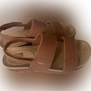 REEF Brown Sandals